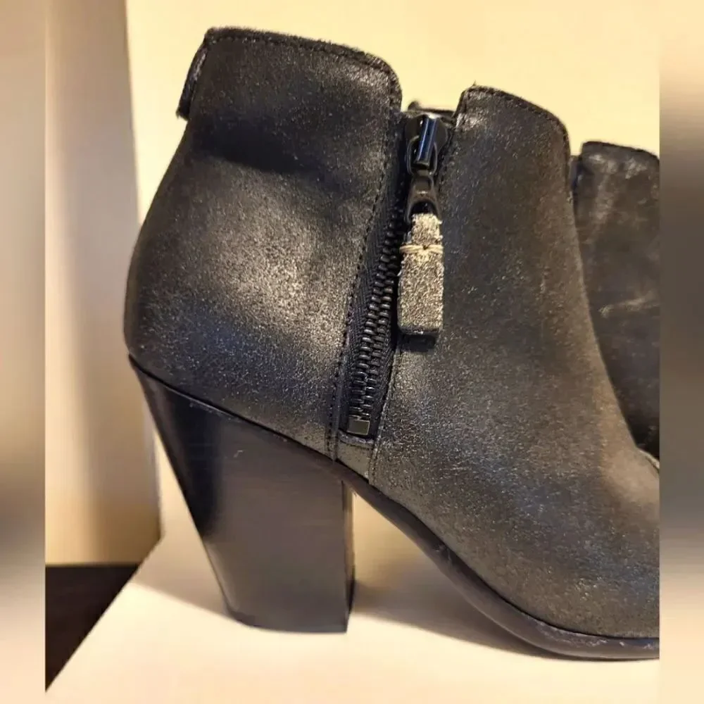 Rag & Bone Margot Black Distressed Leather Side Zip Ankle Boots sz.7/37 Ret.$495